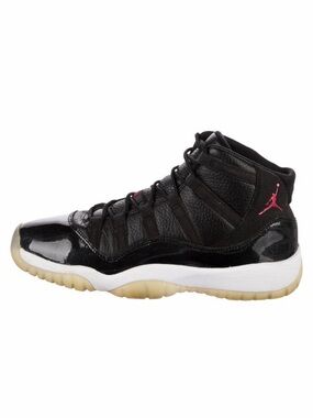 Air Jordan 11 Retro. Women’s 8.5 and Big Kids 7.